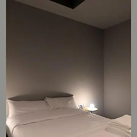 Nuit فالنسيا